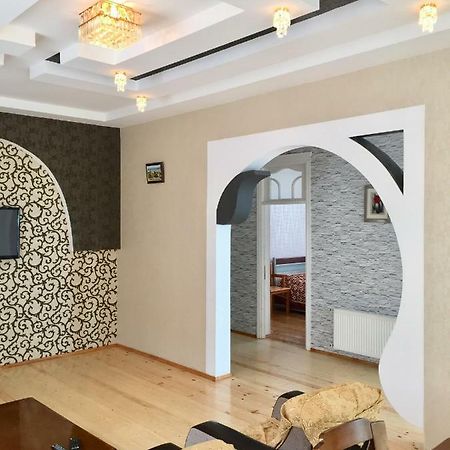 Raffles Garden Villa Qabala Extérieur photo