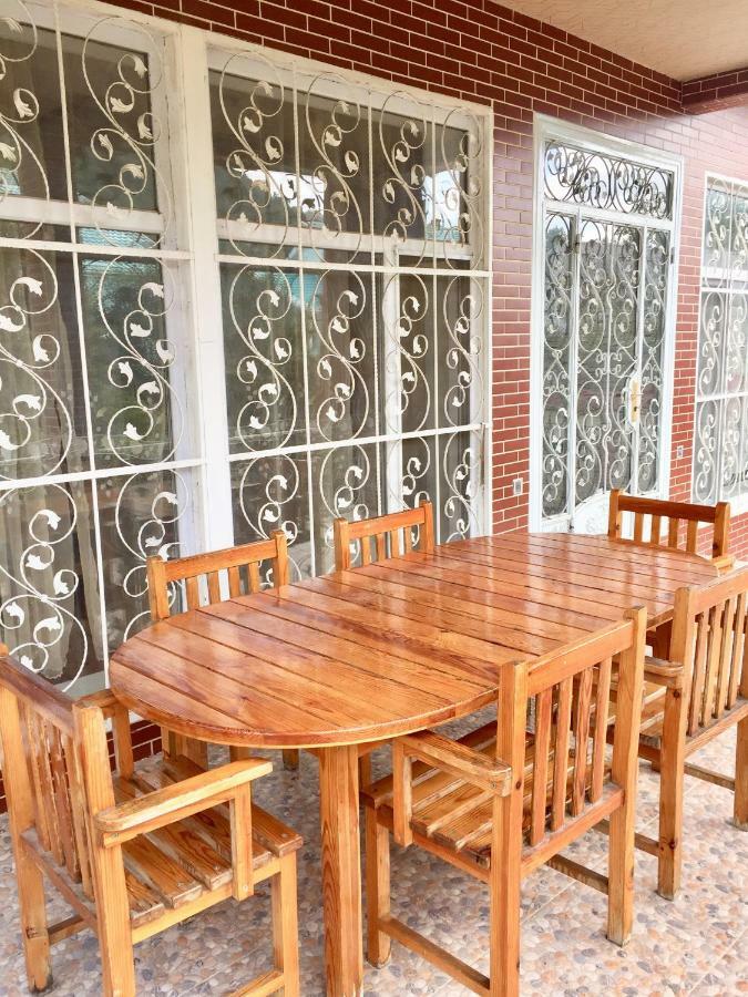 Raffles Garden Villa Qabala Extérieur photo